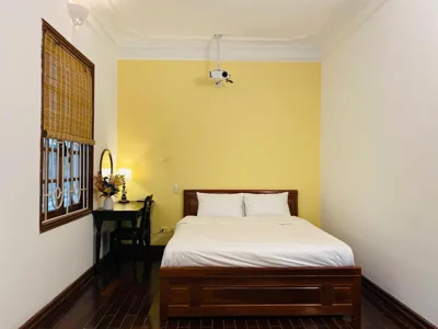 Superior King Room — The Autumn House - Homestay at To Ngoc Van